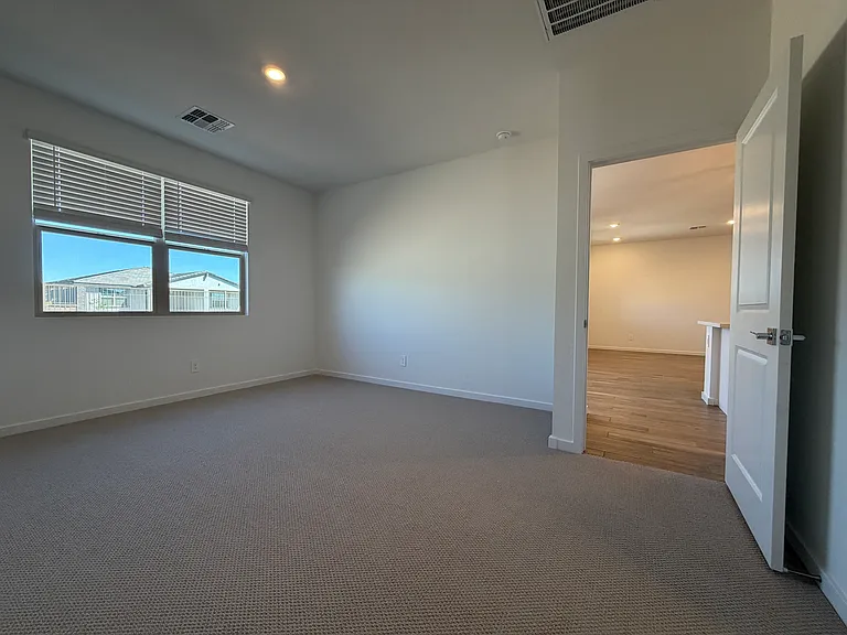 15887 W Cottontail Ln — Photo 24