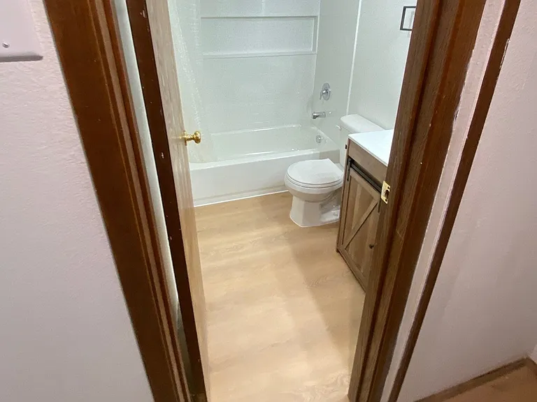 332 S 200 W — Photo 12