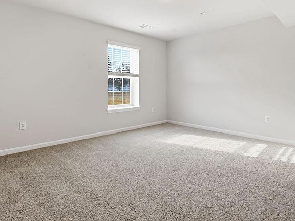 4th image of 8110 Cyress Point Ct