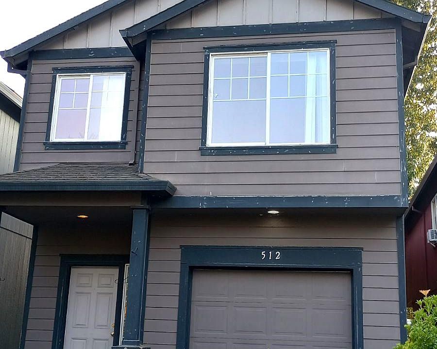 1st image of 512 SE Heathcliff Ln