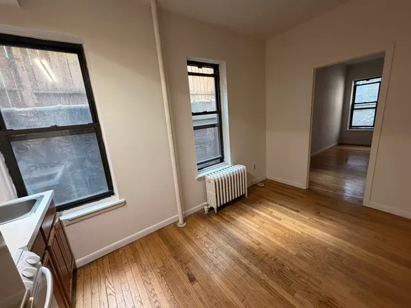 229 E 84th St #2F, New York, NY 10028