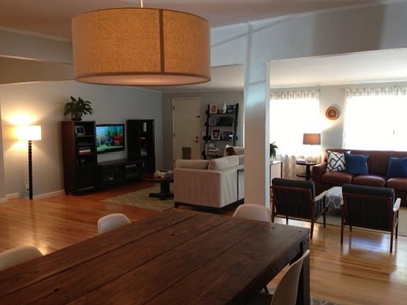 3rd image of 484 Bundy Ave