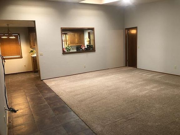 4th image of 1803 W Sunset Dr