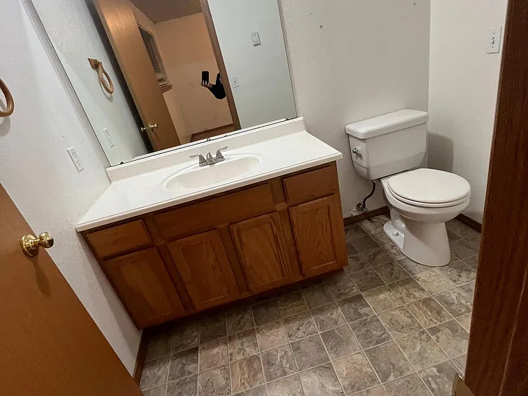 30517 Webster Rd E — Photo 3