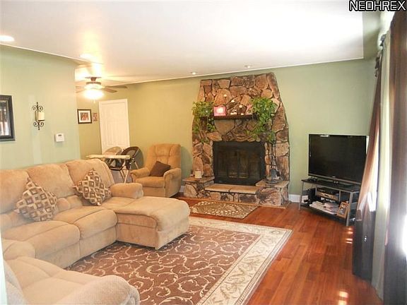 2nd image of 3632 Acton Ave