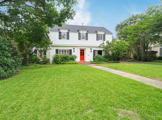 312 Morningside Dr, Terrell Hills, TX 78209