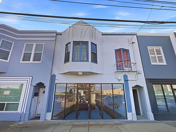 5th image of 869 Woodside Way