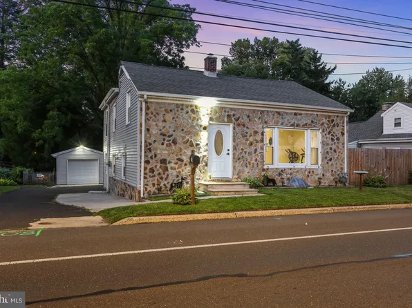 125 County Line Rd, Feasterville Trevose, PA 19053