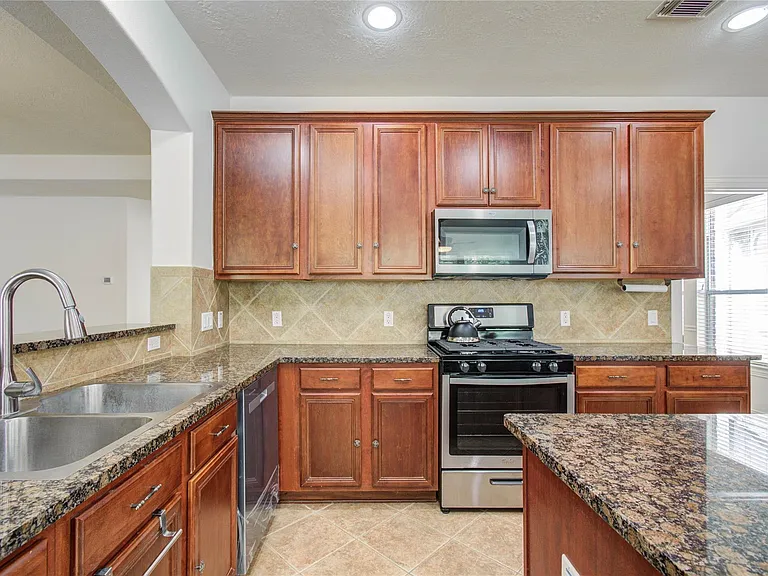 7814 Heron Lakes Dr — Photo 22