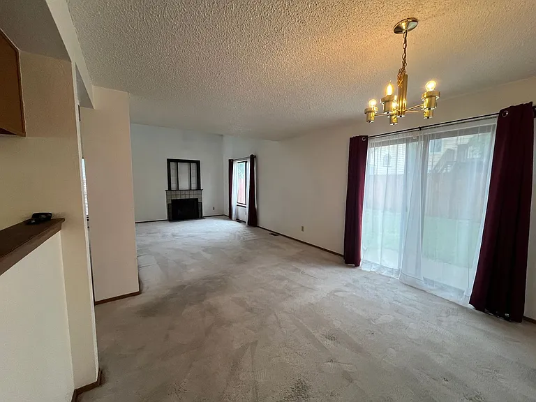 7734 Yates St — Photo 7