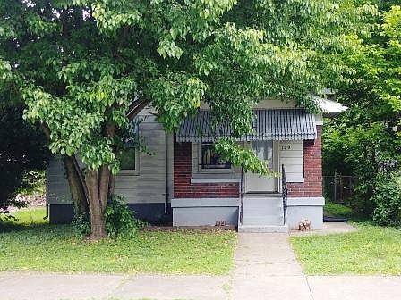 1st image of 109 S 35th St