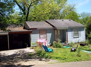 111 Churchill Dr, Vicksburg, MS 39180