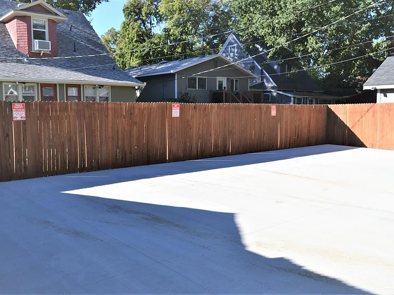 426 W Thatcher St #2 — Photo 7