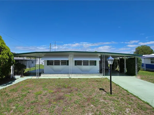 5318 Mary St, Zephyrhills, FL 33542