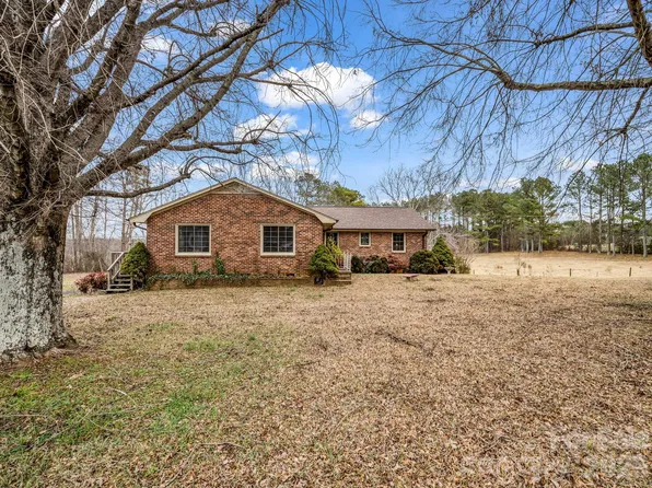 7392 Reeps Grove Church Rd, Vale, NC 28168