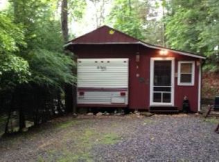 99 33rd St, Ellijay, GA 30540
