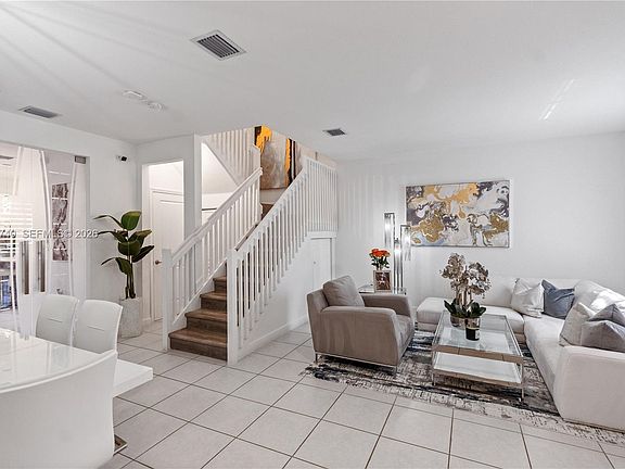 5th image of 21018 NE 8th Ave #21018