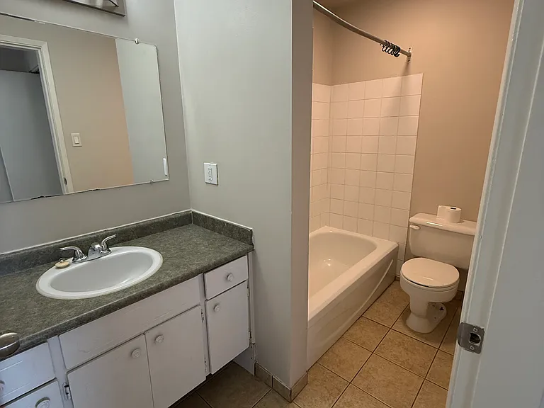 11920 102nd St NW — Photo 3