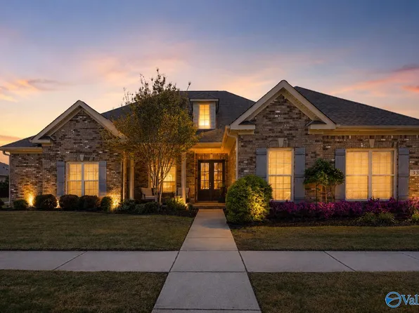 33 Wax Ln SW, Huntsville, AL 35824