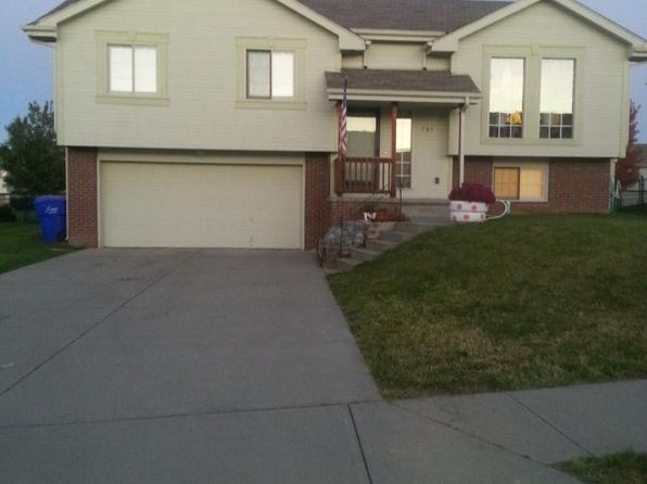 701 Rosewood Ave