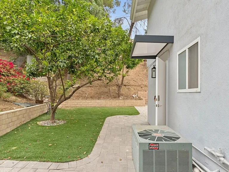22540 Margarita Dr — Photo 43