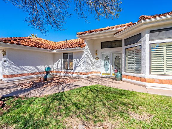 5th image of 150 S Crystal Lakes Dr Unit 28