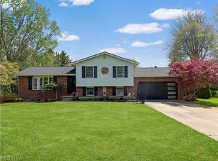 3172 Killian Rd, Uniontown, OH 44685