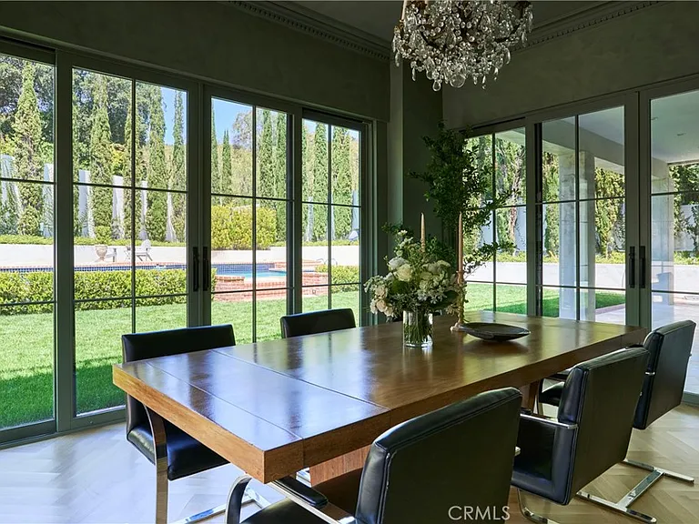 4427 Westchester Dr — Photo 24