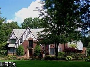 657 Ridgecrest Rd, Akron, OH 44303