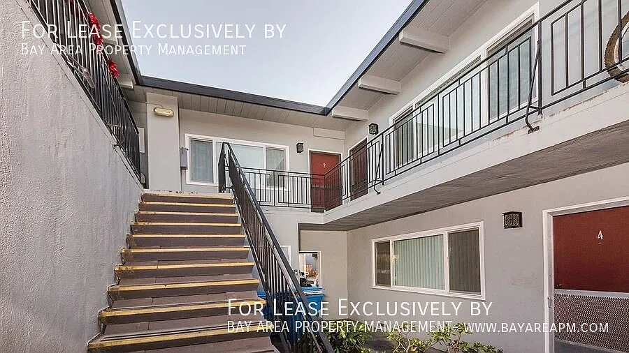 Charming 1BR/1BA Near Downtown San Carlos — Photo 2