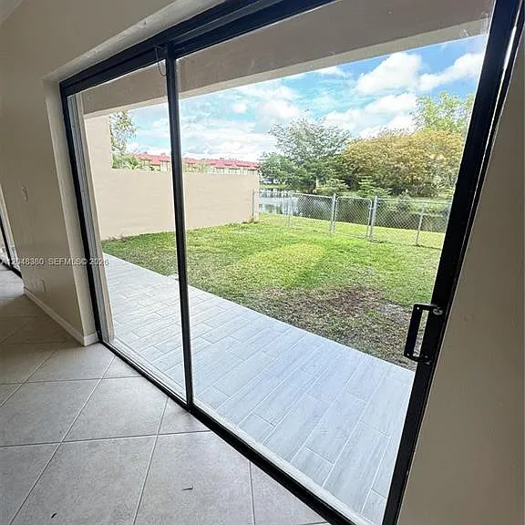 3167 Coral Springs Dr #1 — Photo 24