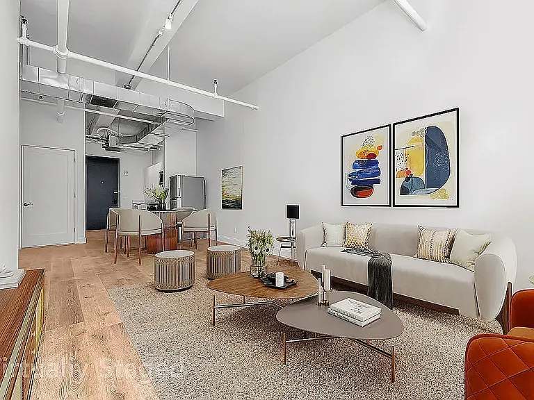 255 W 36th St #1601 — Photo 2
