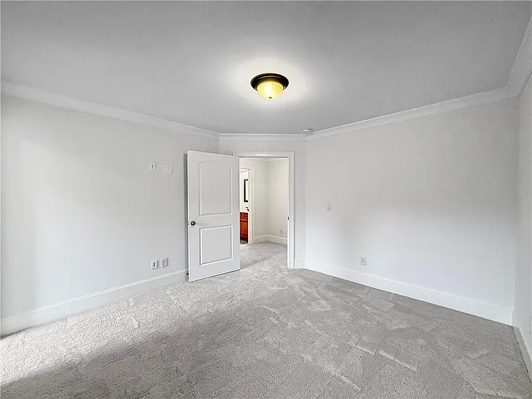 3239 Claudia Ct — Photo 24