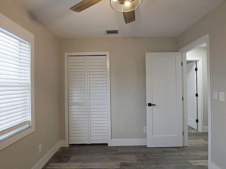 14181 Old Olga Rd — Photo 9