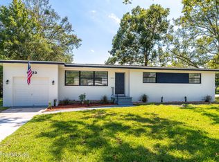 6532 Lou Dr N, Jacksonville, FL 32216
