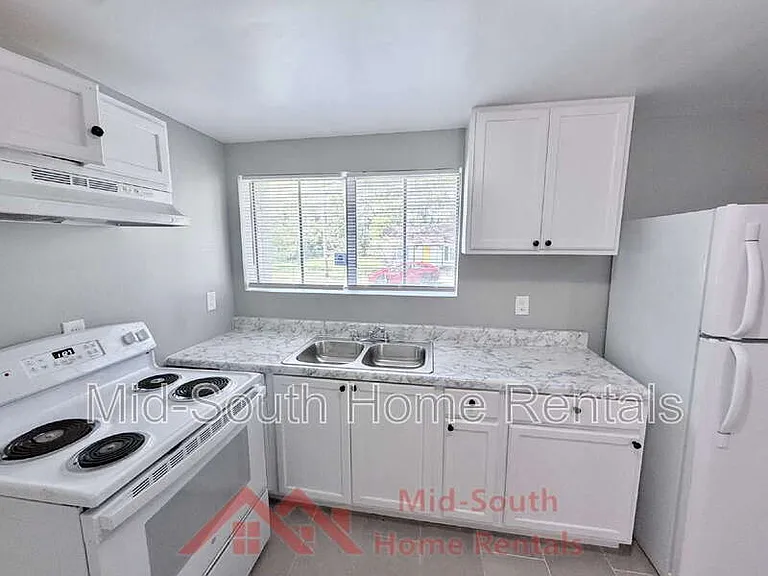 2876 Cela Rd #B — Photo 8
