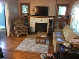 1205 Cambridge Ct, Ann Arbor, MI 48104