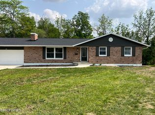 137 Kensington Cir, Lima, OH 45804