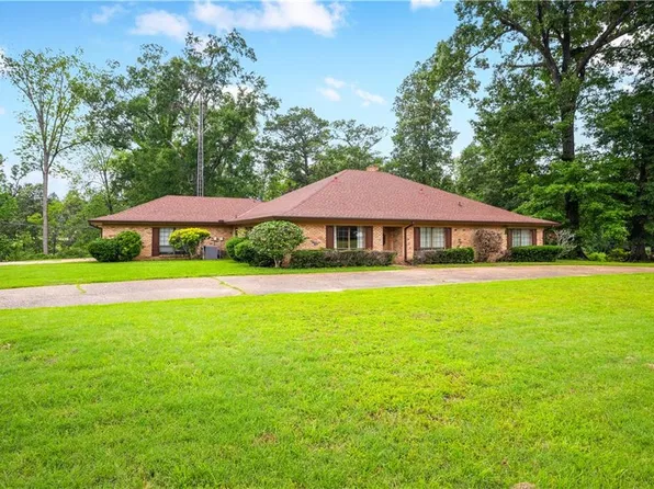 174 Chinquapin Dr, Natchitoches, LA 71457