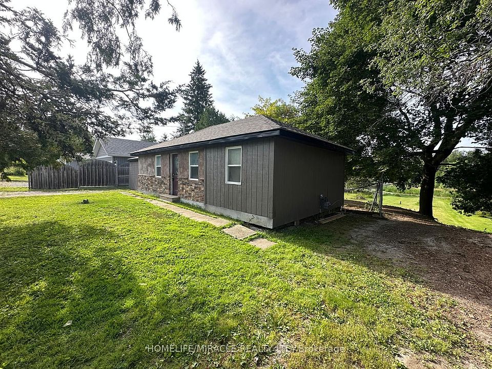 1st image of 164 Riverbank Dr