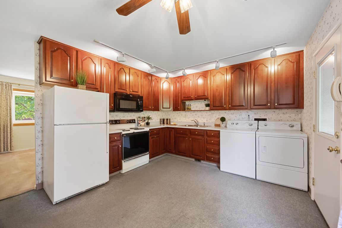 next background image