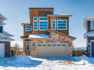 24 NE Evansborough Hl NW, Calgary, AB T3P 0R3