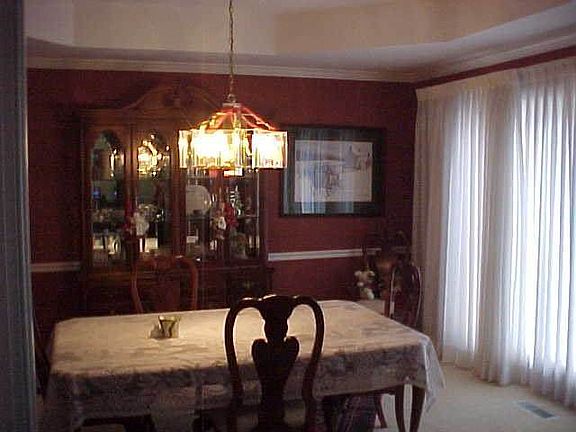 3rd image of 1415 Monticello Drive