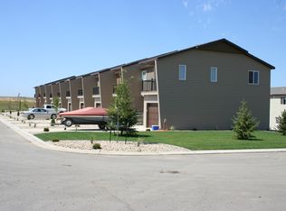 5801 Victoria Ave UNIT D, Williston, ND 58801