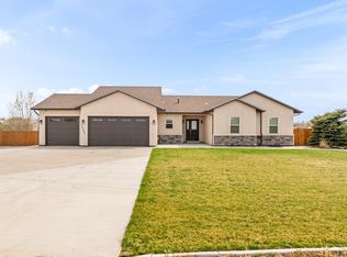 24348 Gale Rd, Pueblo, CO 81006
