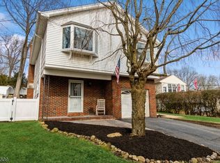 510 Vail Rd, Landing, NJ 07850