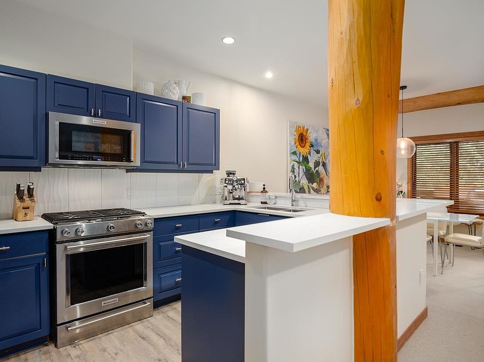 2250 Nordic Dr Whistler, BC Zillow