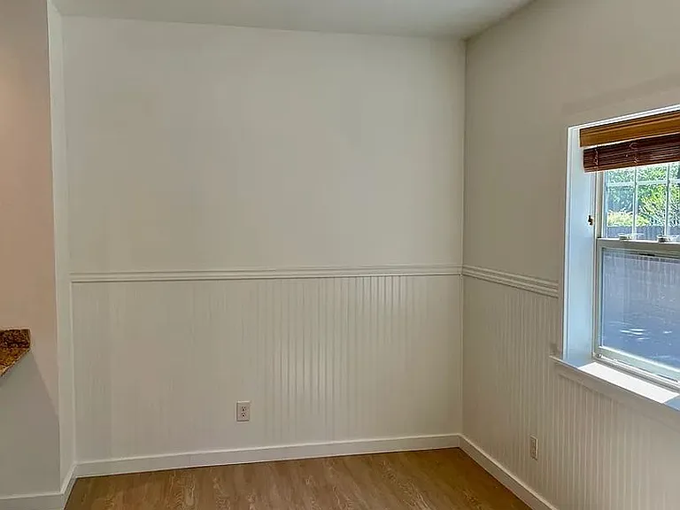 907 Bellview Ave — Photo 6