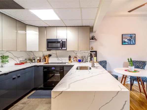 187 Wayne Street image 6 of 20