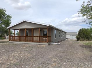 1038 S Saddlerock Dr, Pueblo West, CO 81007